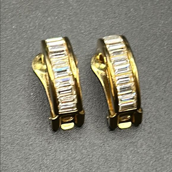 VTG Christian Dior Rhinestone Baguette Gold Half Hoops Clip Ons - Picture 5 of 12
